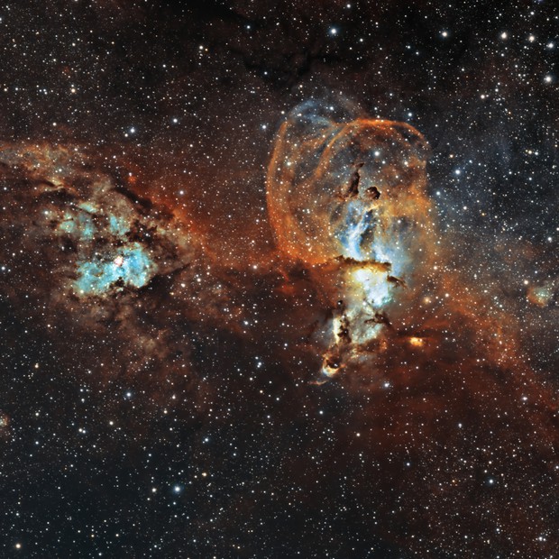 NGC 3576 The Statue of Liberty Nebula ( David Arseneau ) AstroBin