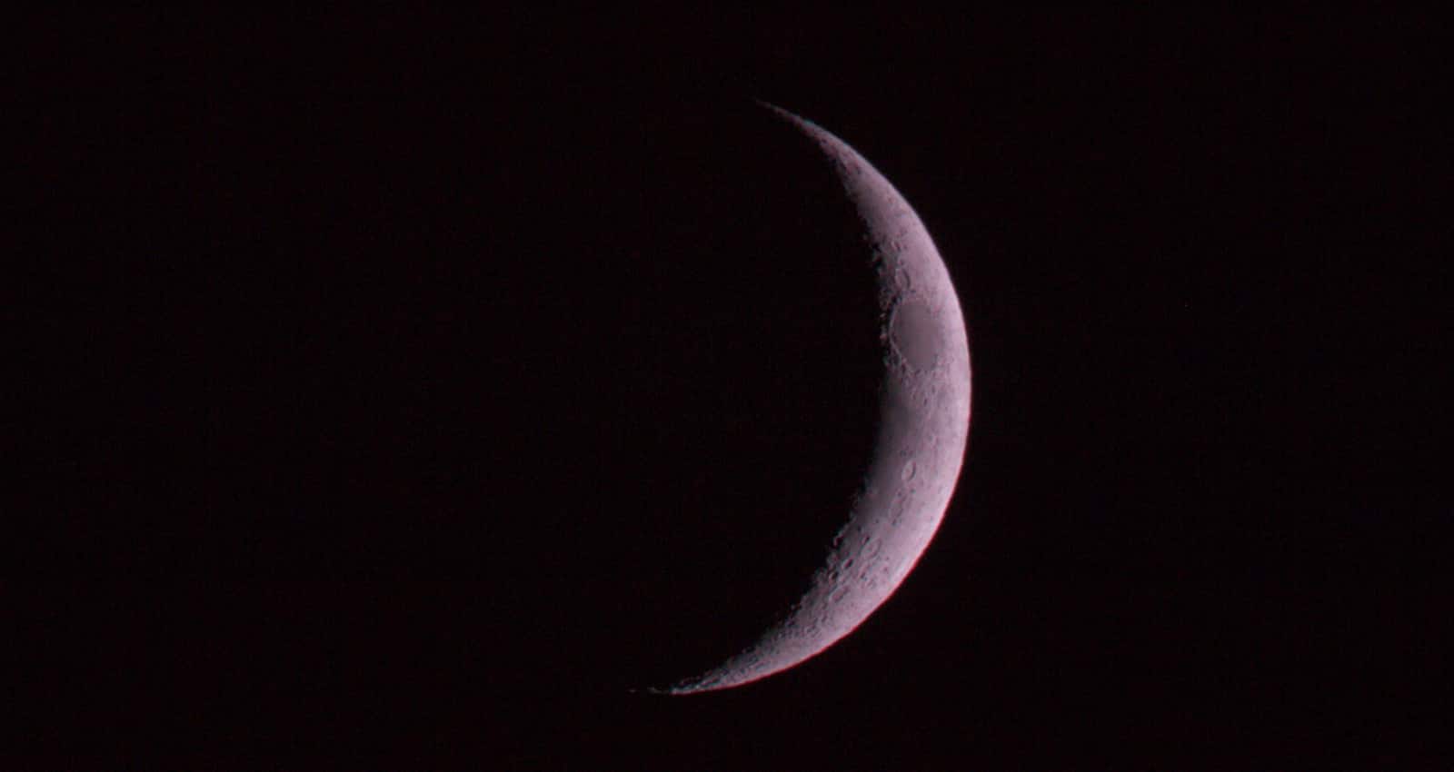 What is the current phase of the moon right now? AstroImagery.