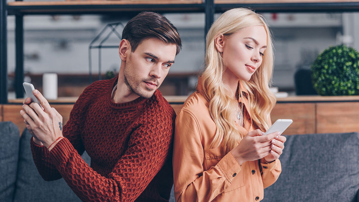 10 Gemini Negative Traits • Astrologify