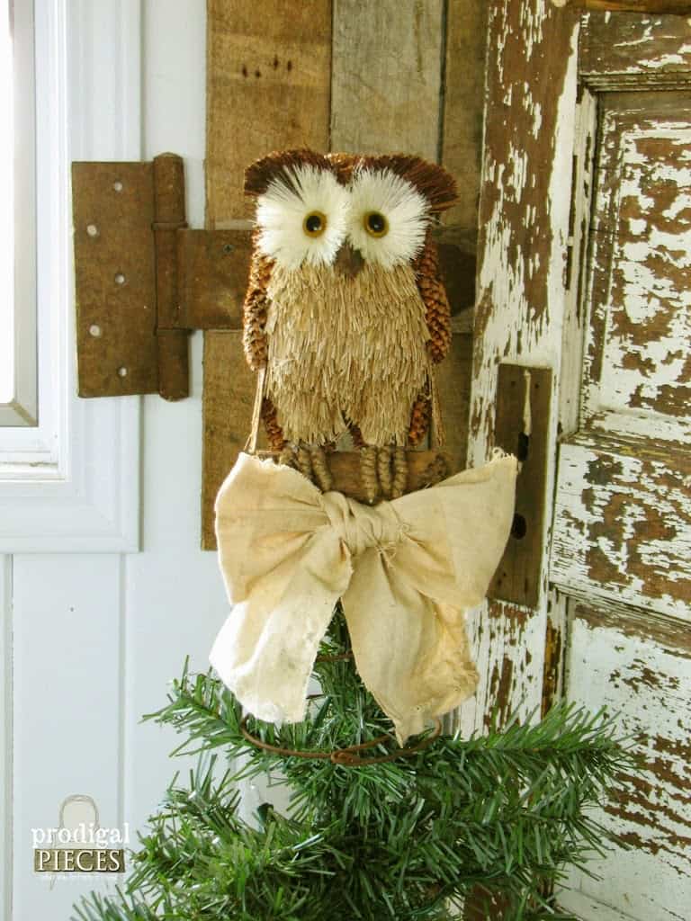 Favorite DIY Tree Toppers At Charlotte's House