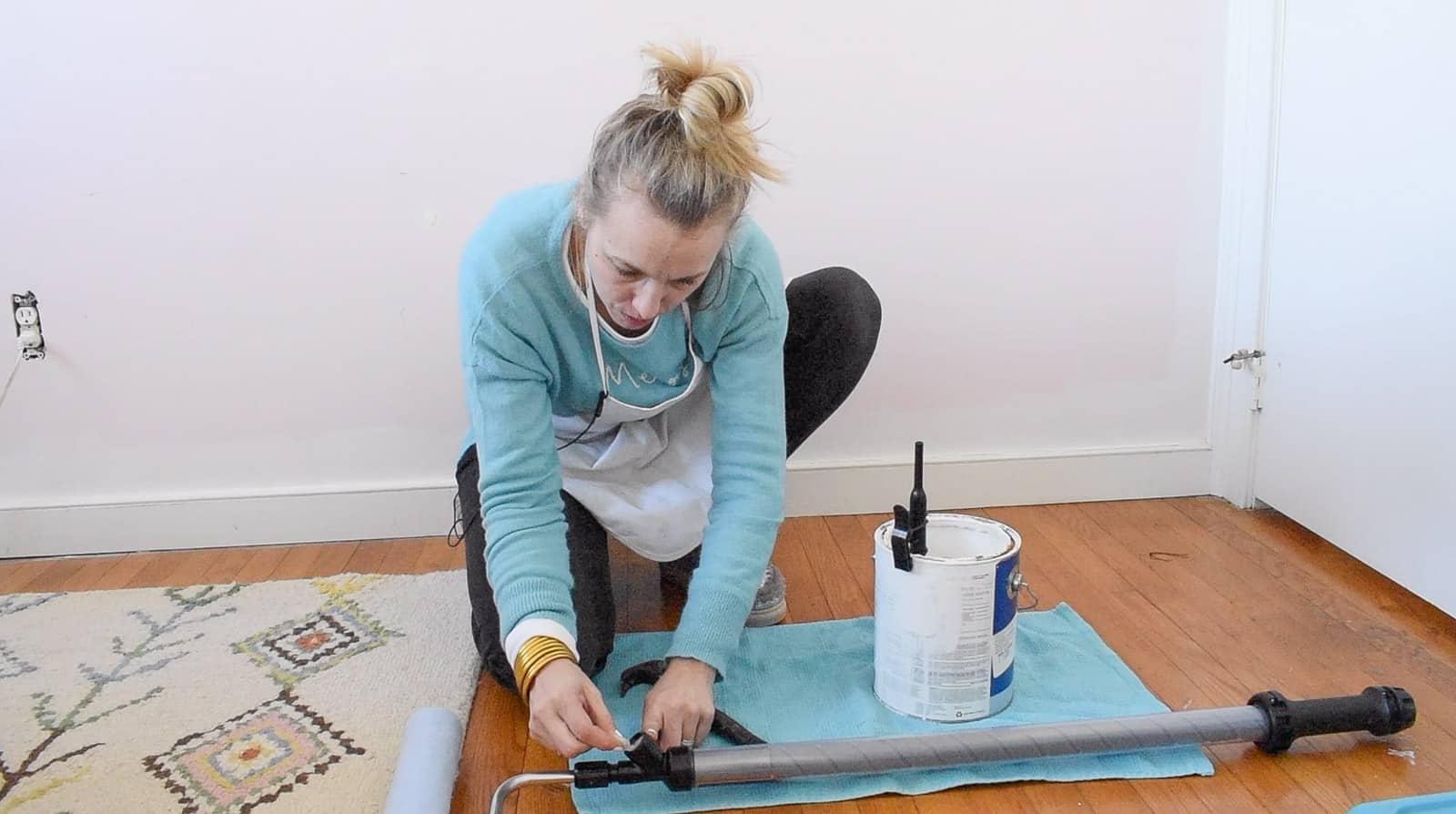 Painting a Room in One Afternoon with my Paint Stick At Charlotte's House