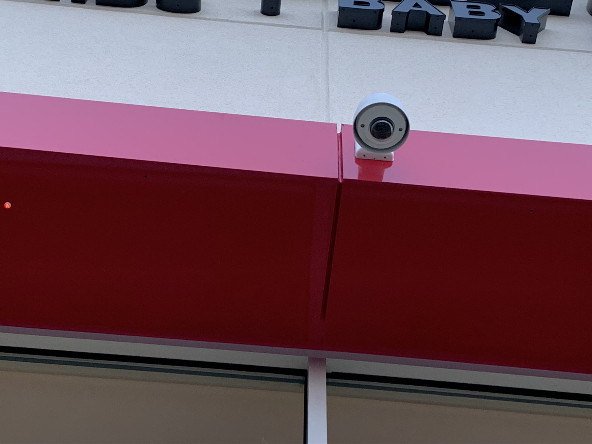 Commercial Security Cameras SOLUTION