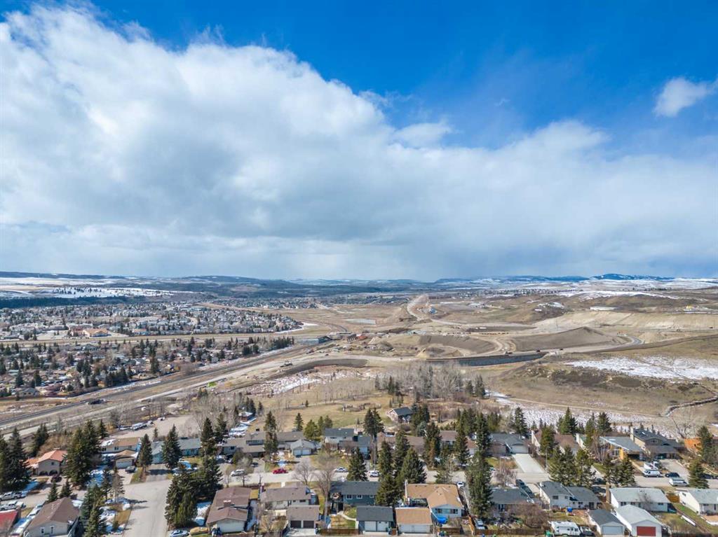 129 Chinook Drive for sale in Calgary The ATeam