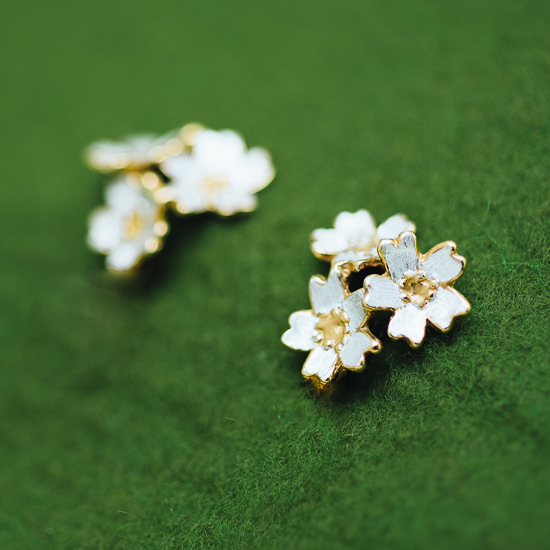 Sakura Cherry Blossom cluster earrings Atelier Shinji Ginza