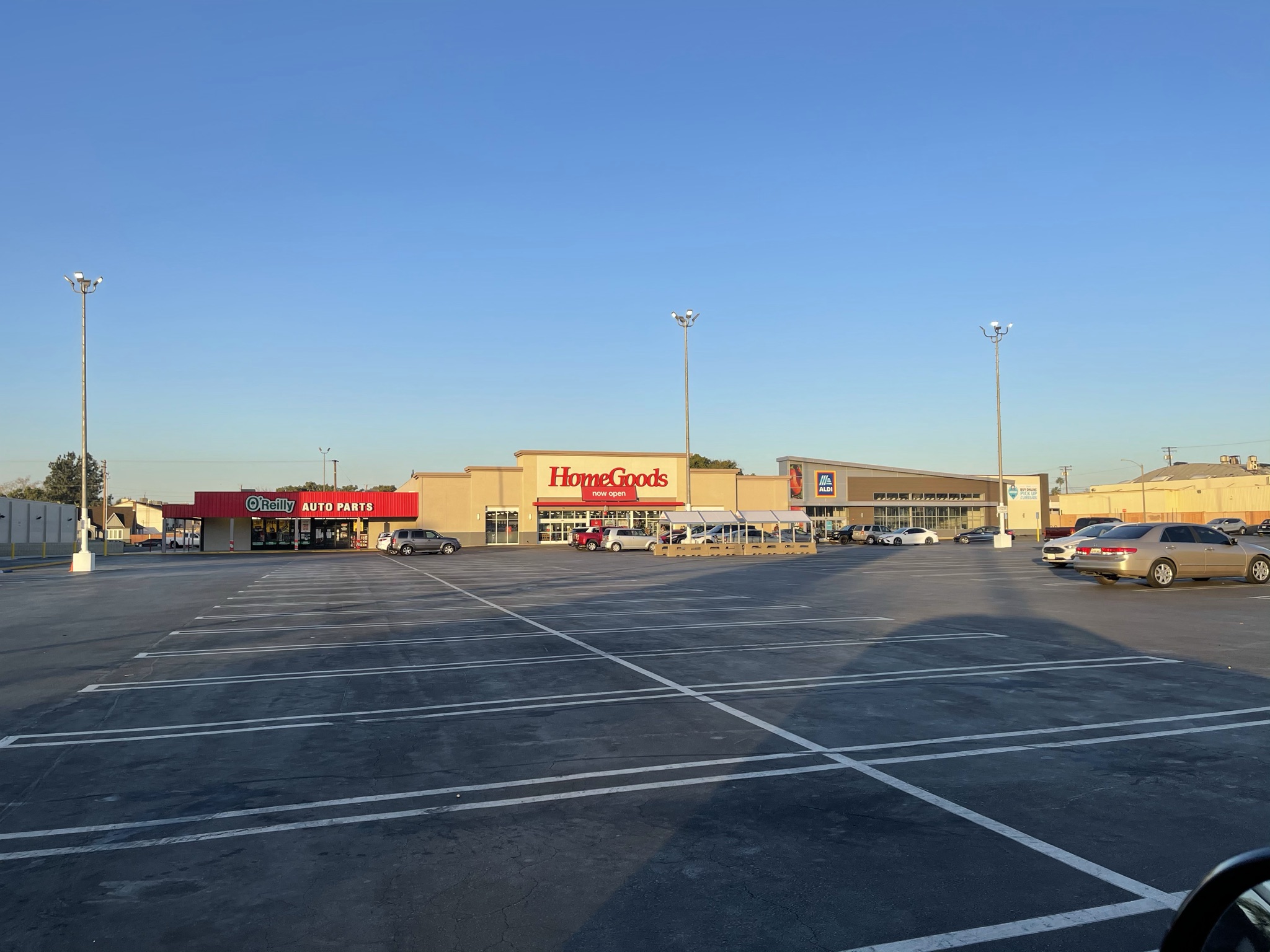 Burbank Airport Plaza Athena Property Management