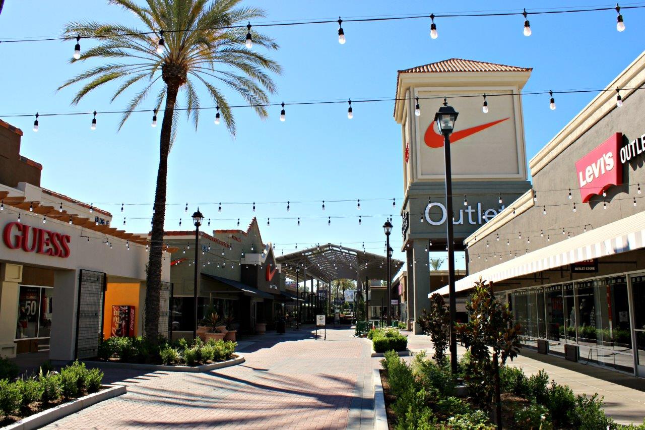 Outlets at Lake Elsinore Athena Property Management