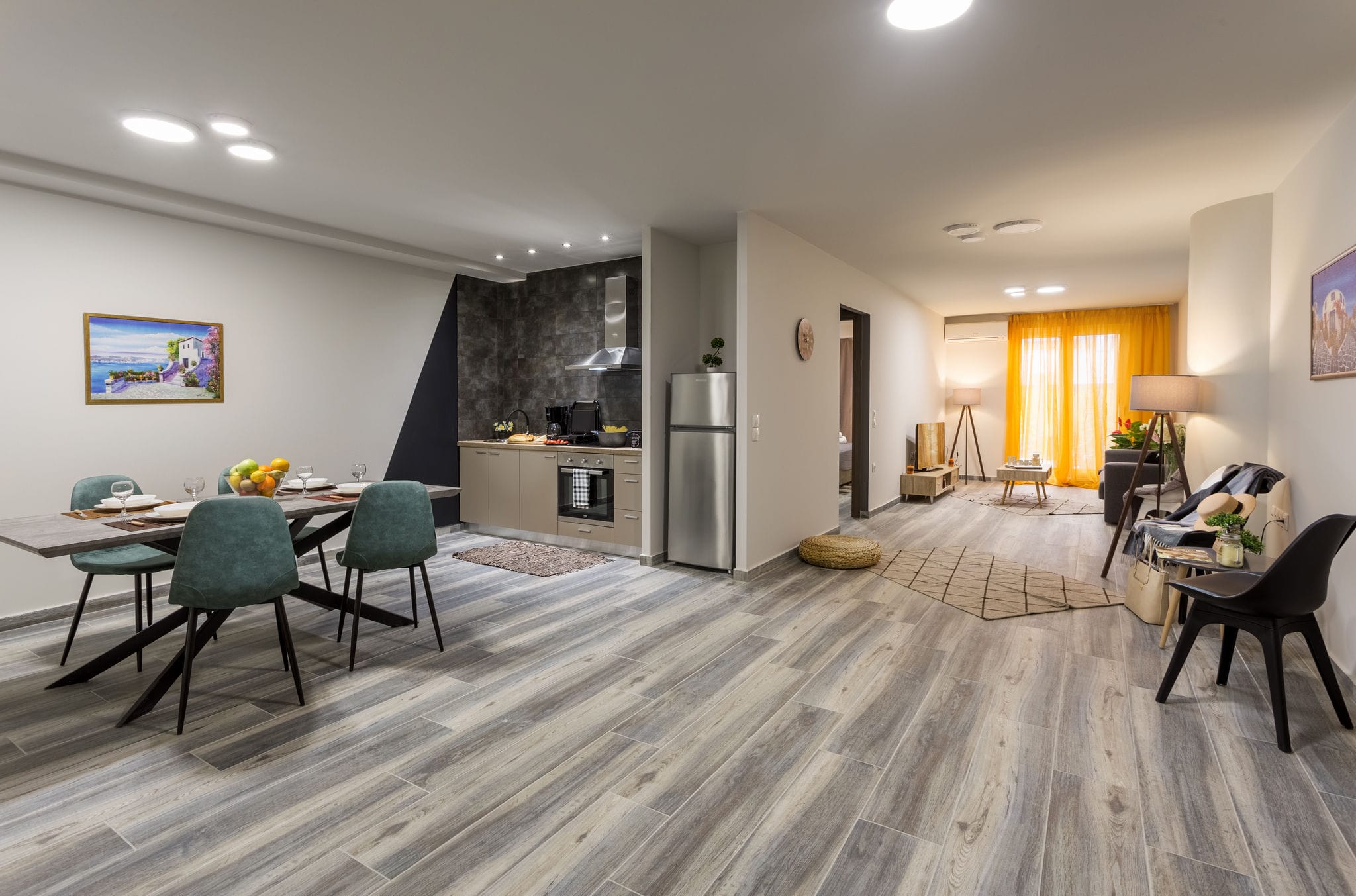 Deluxe OneBedroom Apartment with Terrace & Private JacuzziSupreme