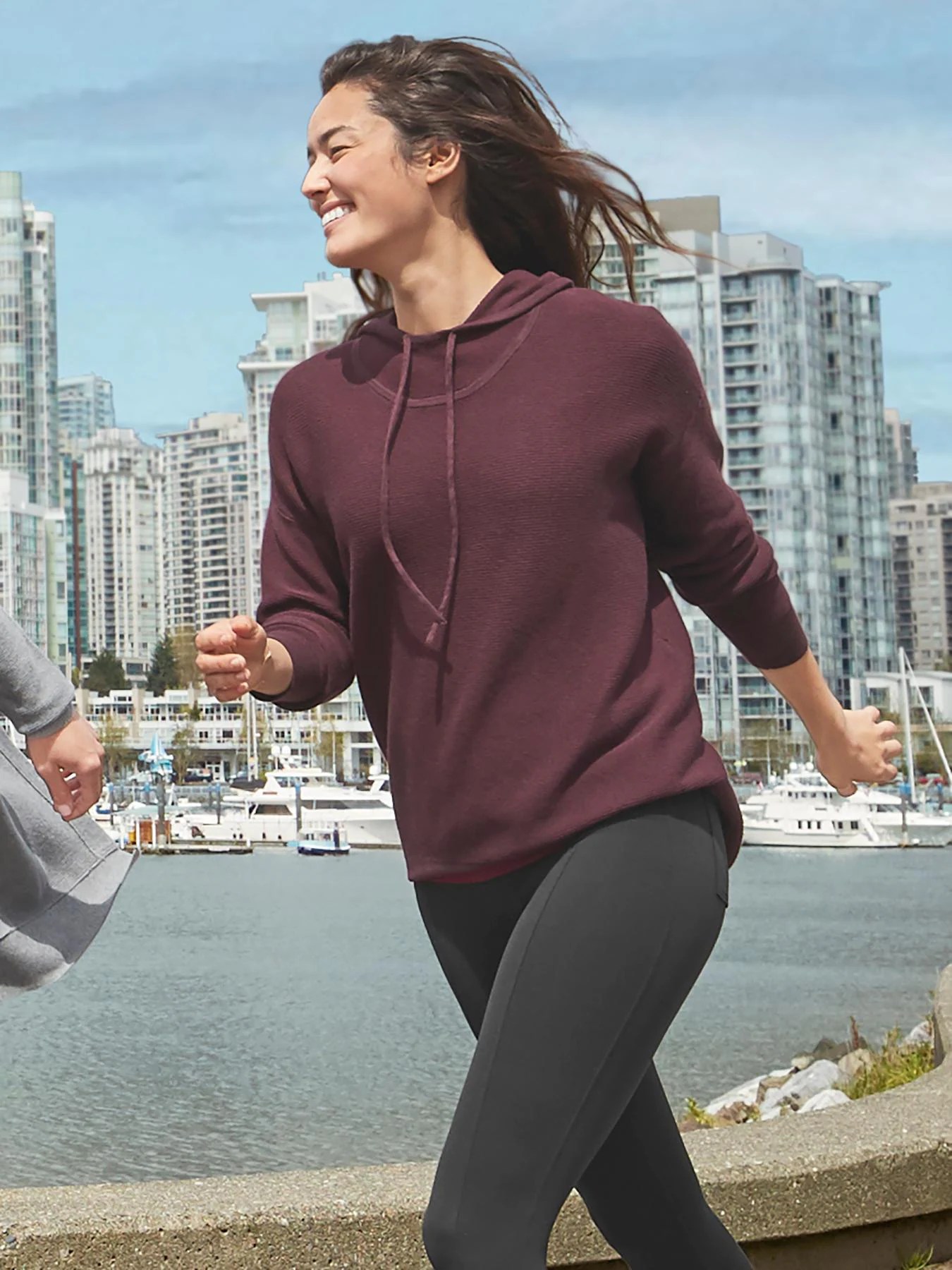 Daybreak Hooded CYA Athleta