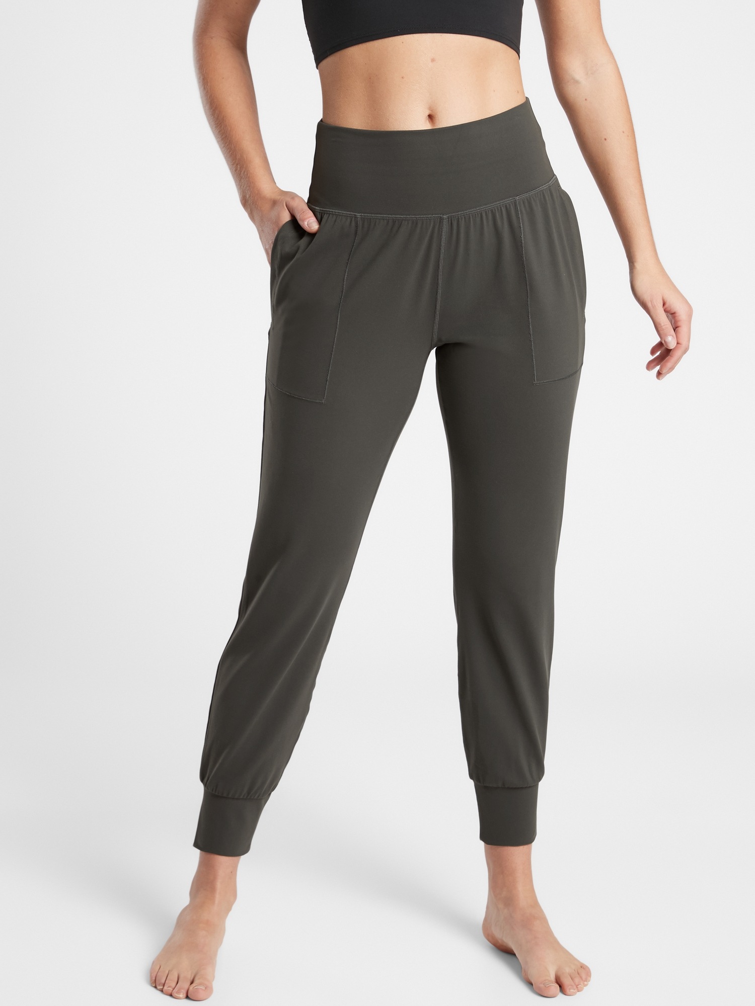 Salutation Jogger Athleta
