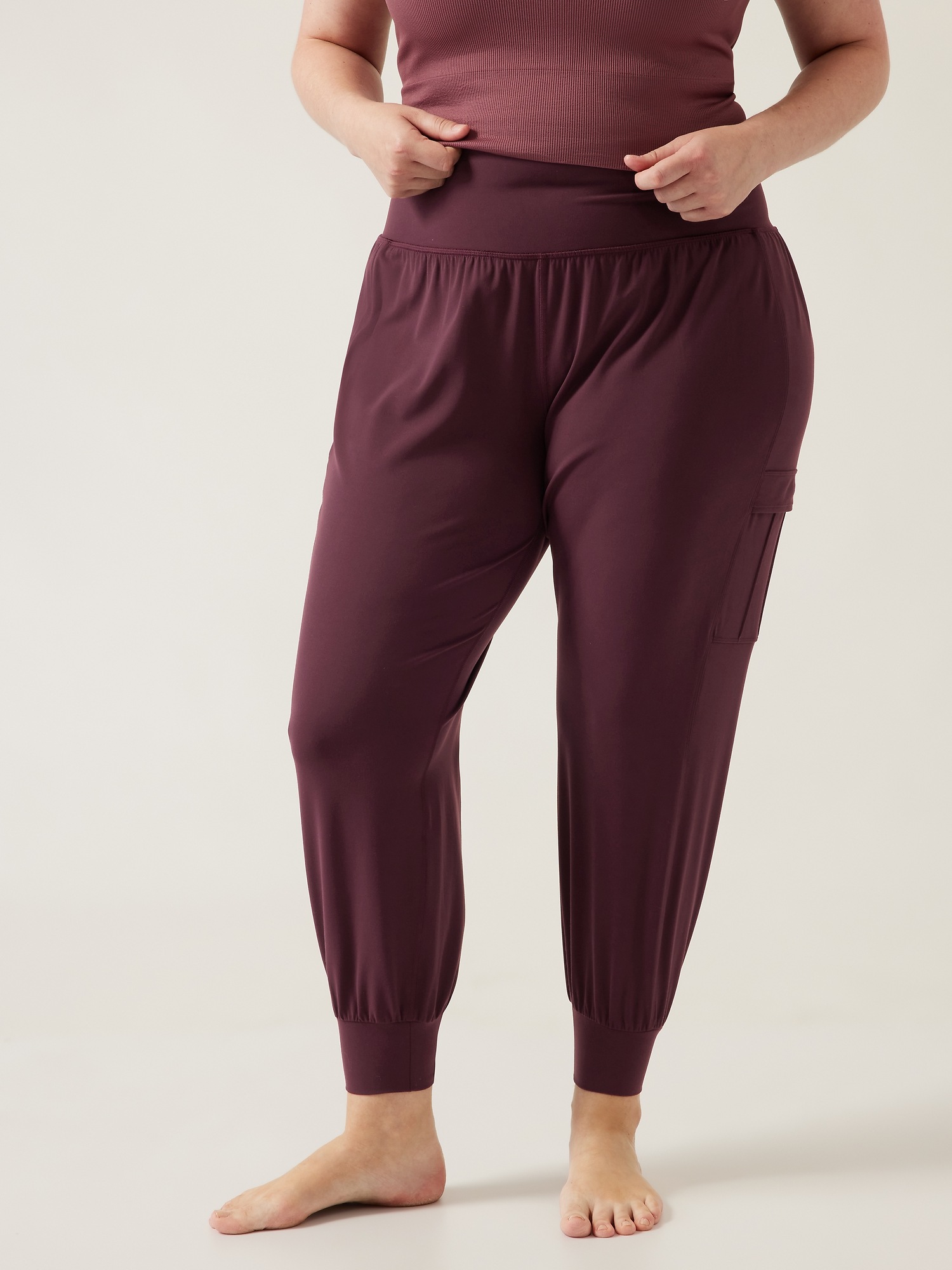Salutation Cargo Jogger Athleta
