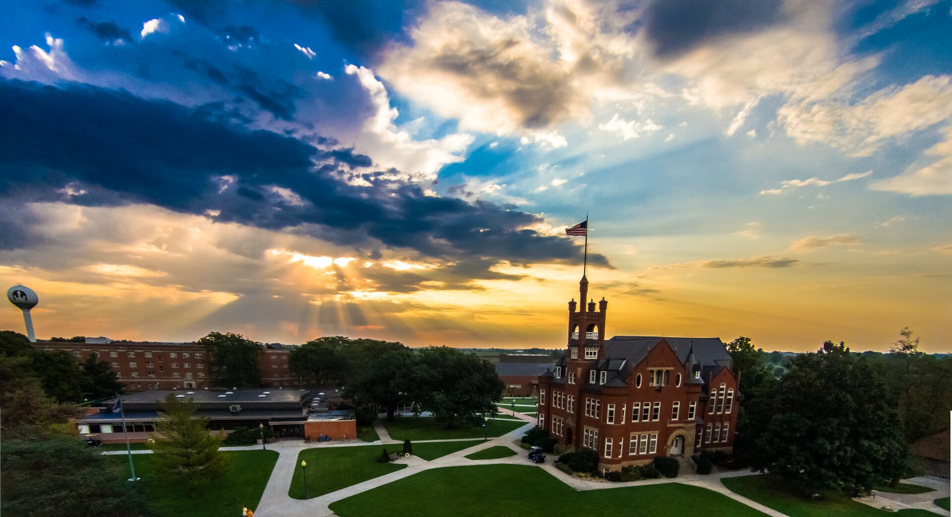 Graceland University Athleticademix