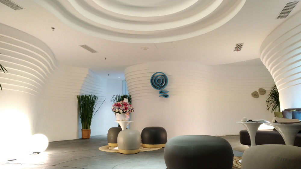 Berkunjung ke JHL Solitaire Gading Serpong Athome