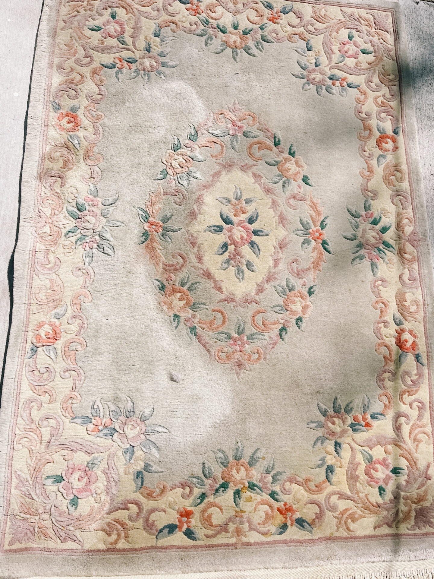 How to Clean a Wool Rug_5212 at home with Ashley