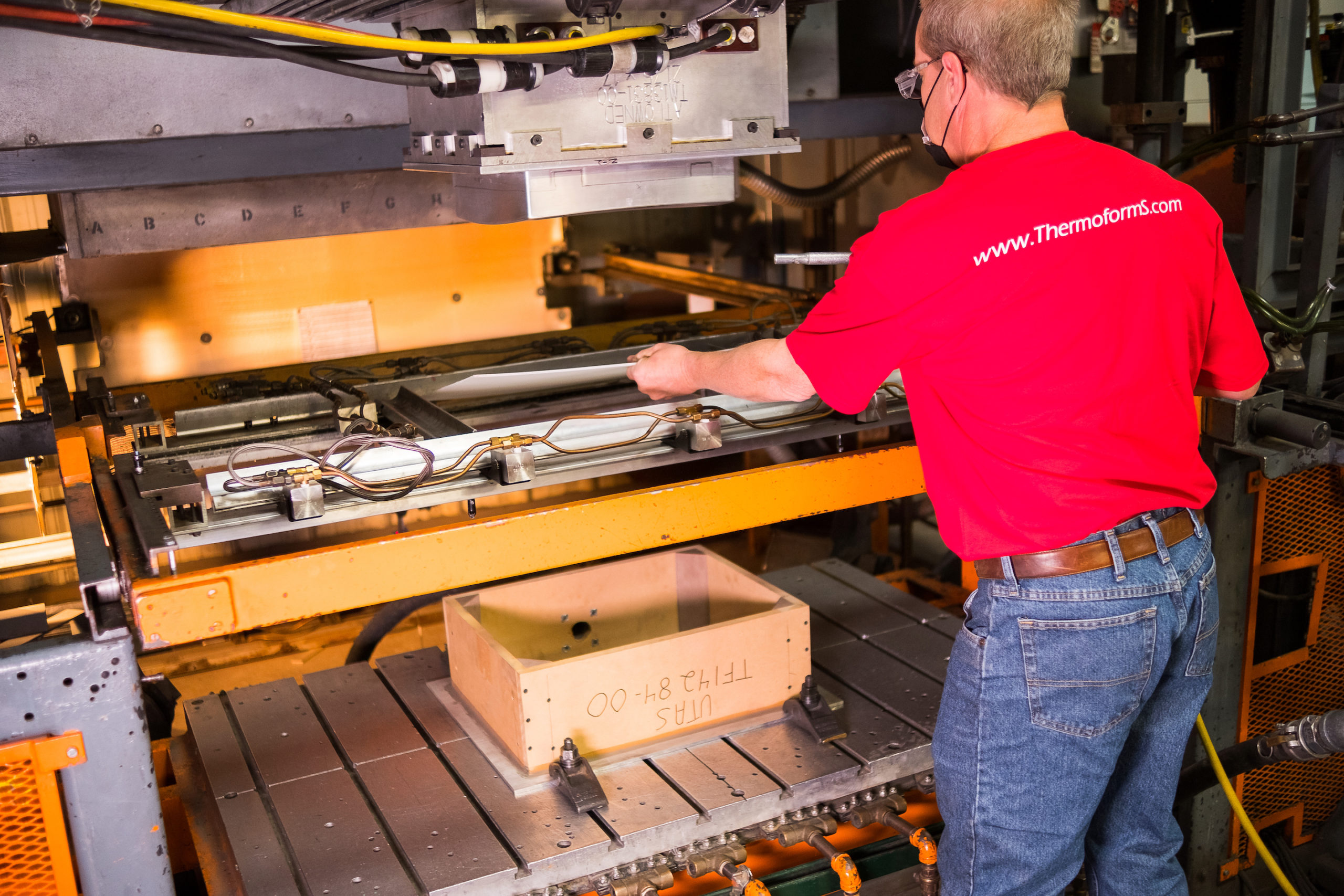 ATI Thermoforms 31 Associated Thermoforming, Inc.