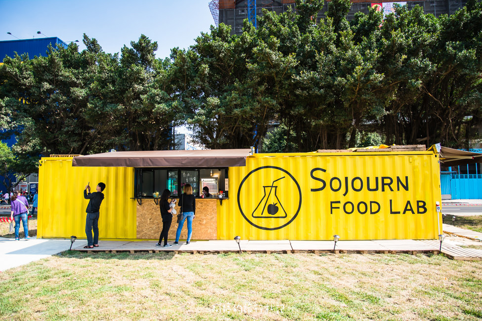 ｜高雄景點｜集盒‧KUBIC，IG打卡新景點，超夯彩色貨櫃屋