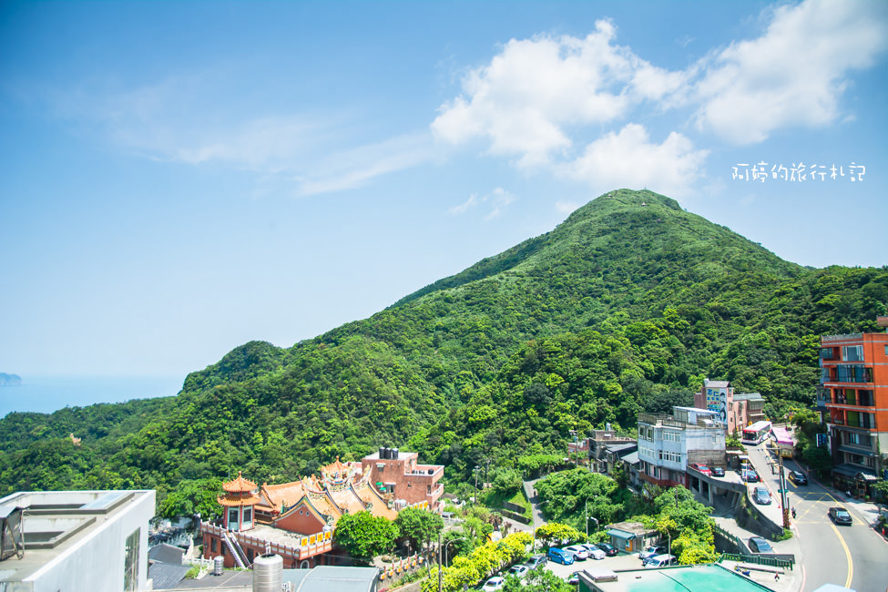 ｜新北景點｜九份一日遊，逛老街吃美食、眺望遠方基隆嶼