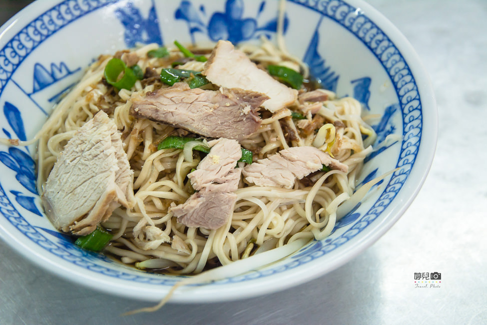 ｜屏東美食｜阿婆麵店，無招牌、無菜單超人氣在地古早味麵店