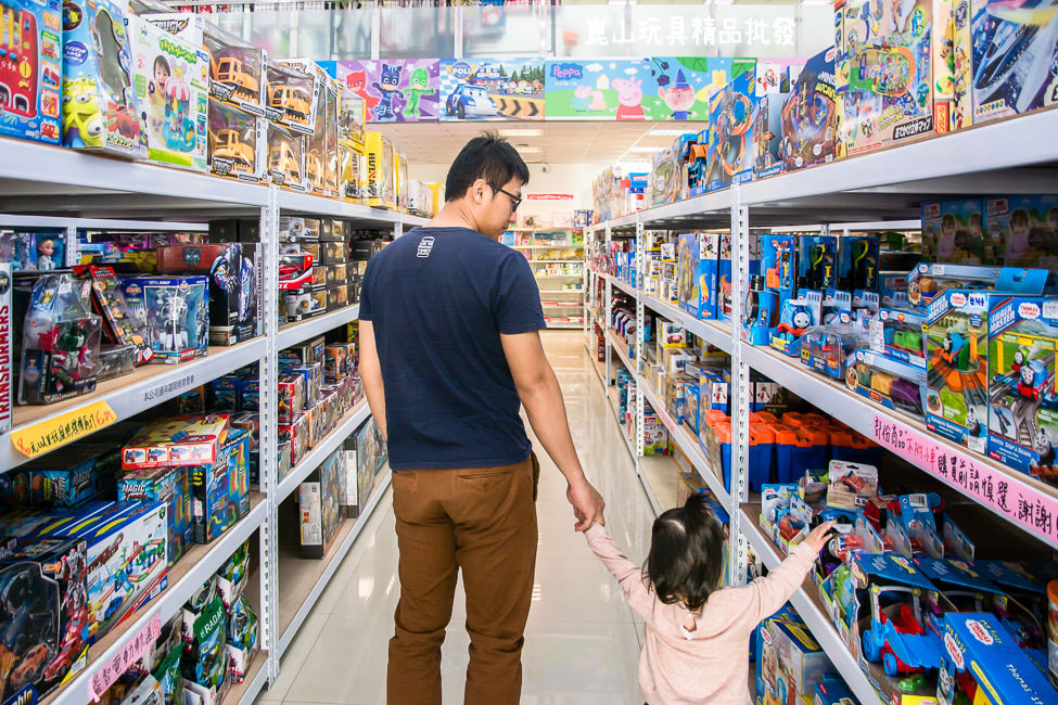 ｜育兒｜崑山玩具精品批發，琳瑯滿目的玩具讓孩子們瘋狂