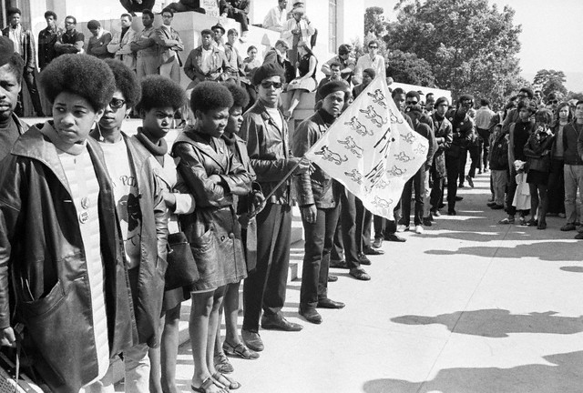 24 Powerful Images of Black Women and Children During the Black Panther