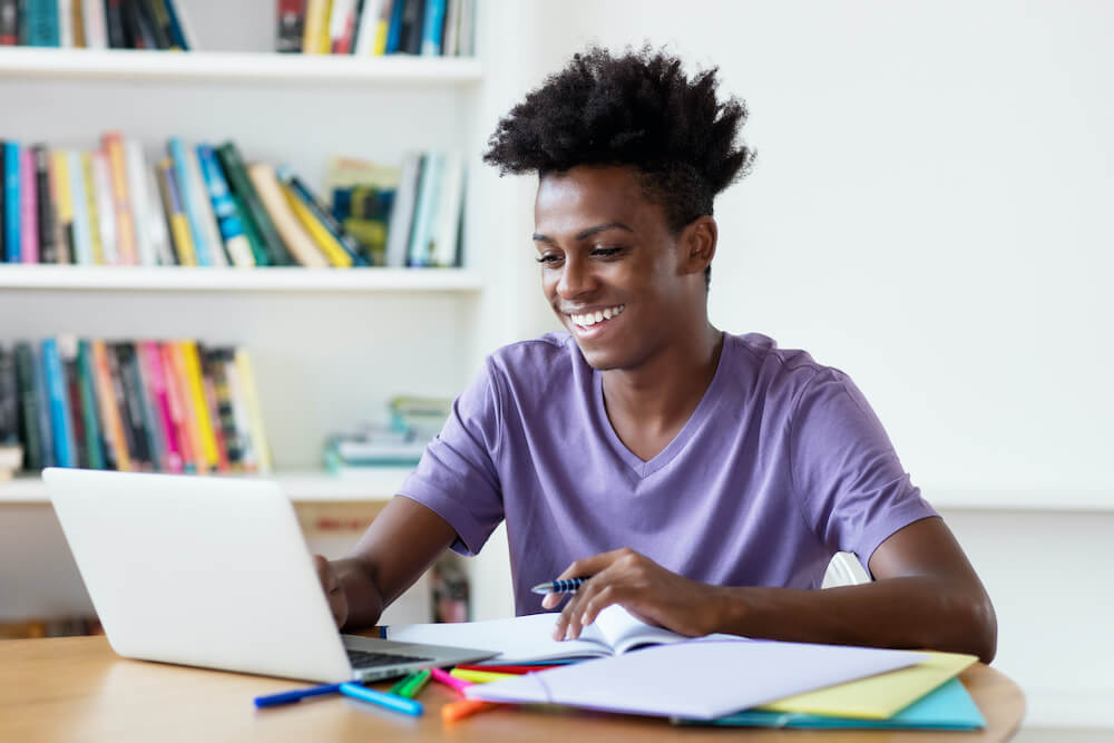 8 tips for supporting your student in online learning