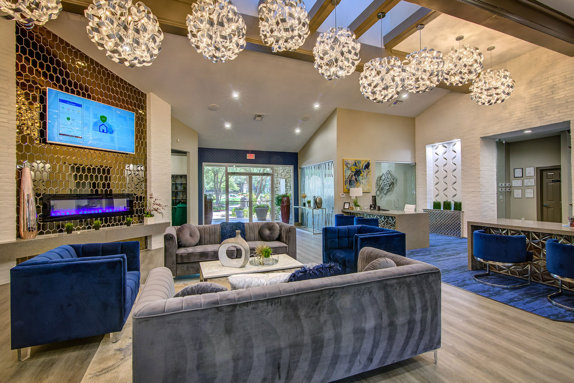 ESSENCE Atlantic Creek