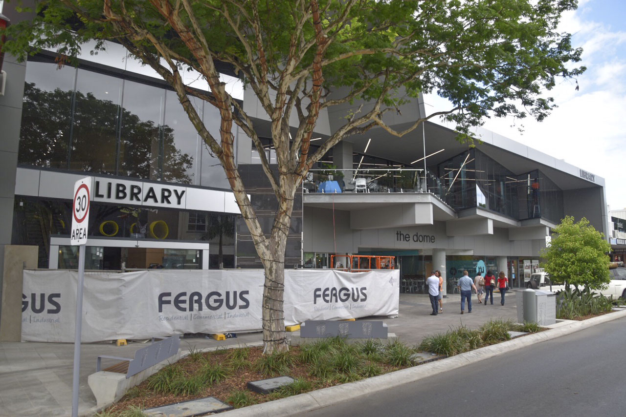 Mackay Library Foyer Gets Green Wall Atlantis Aurora