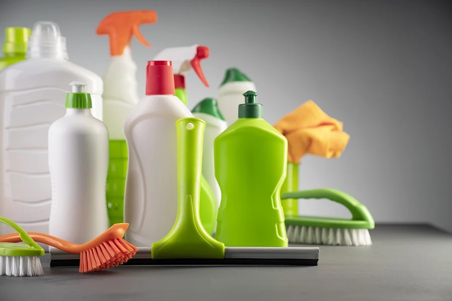 How to Clean Your Pool Screen Enclosure