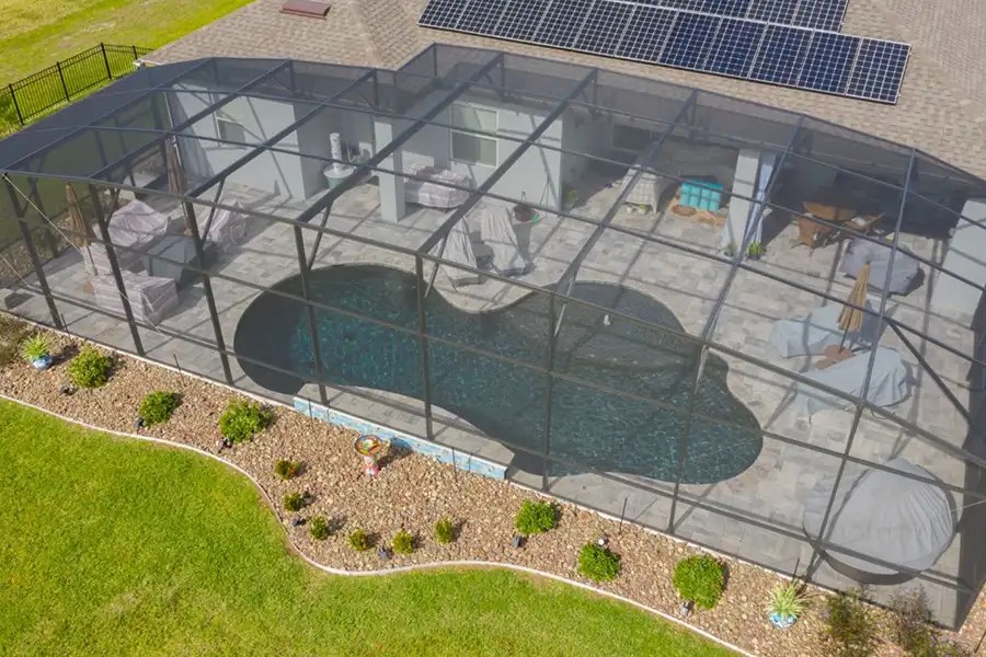 How to Clean Your Pool Screen Enclosure