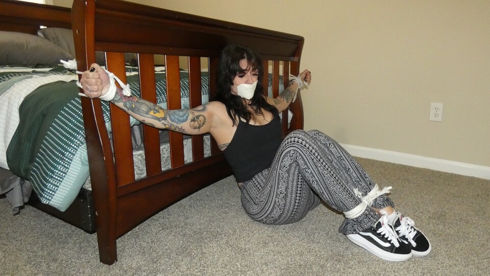 Mia Hope Tied to the Bed | atlguy2tie