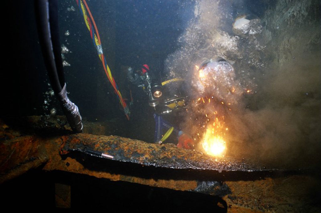 UNDERWATER CUTTING ATLANTİS