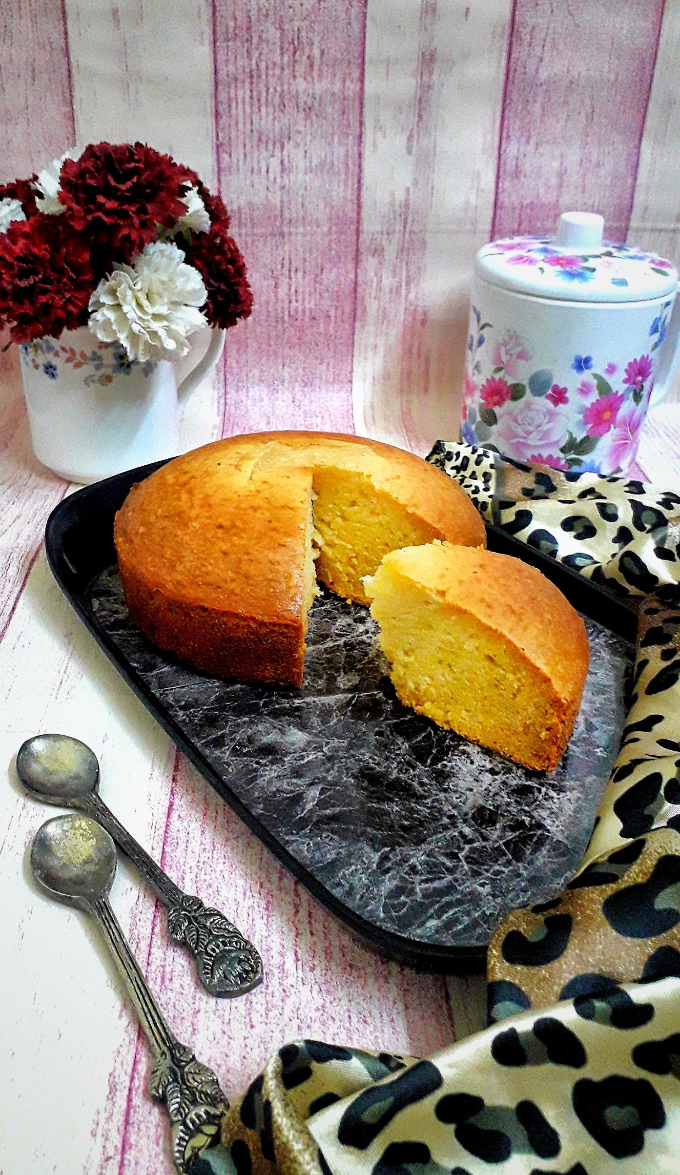 Eggless Vanilla Cake With Condensed Milk / Condensed Milk Sponge Cake
