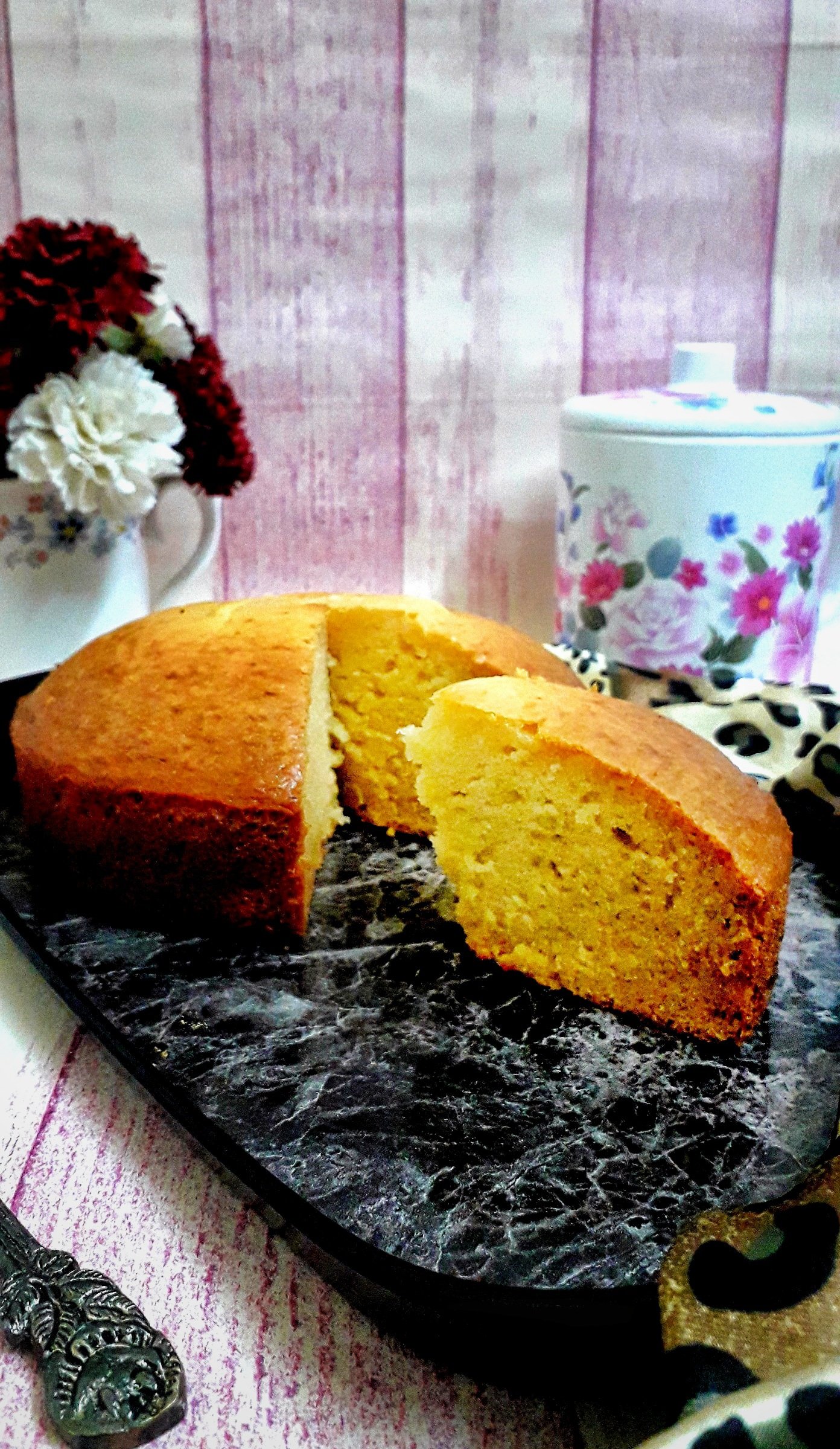 Eggless Vanilla Cake With Condensed Milk / Condensed Milk Sponge Cake