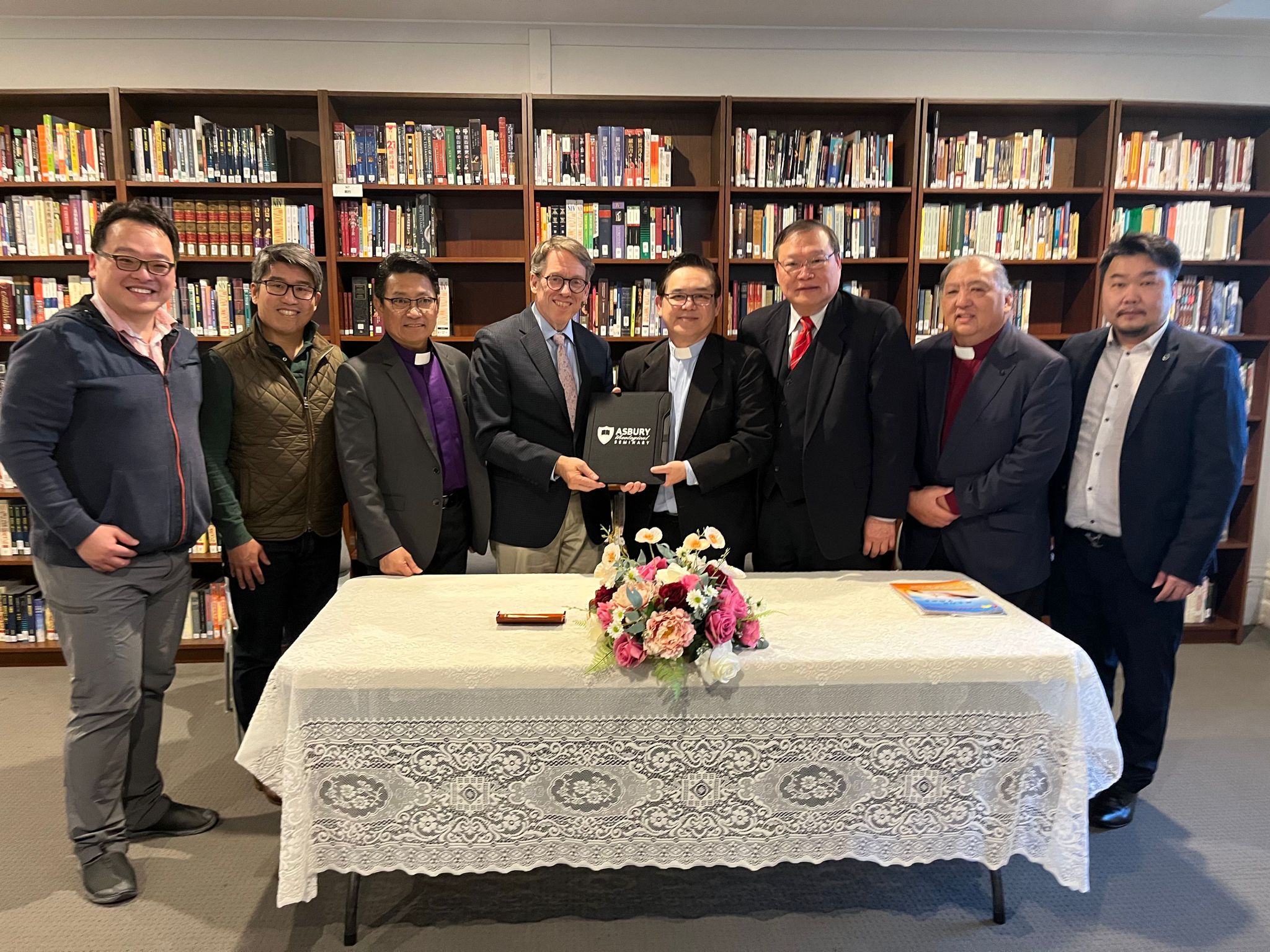 Asbury Theological Seminary signs MOU with the Logos Academy of Ministry and Mission Asbury