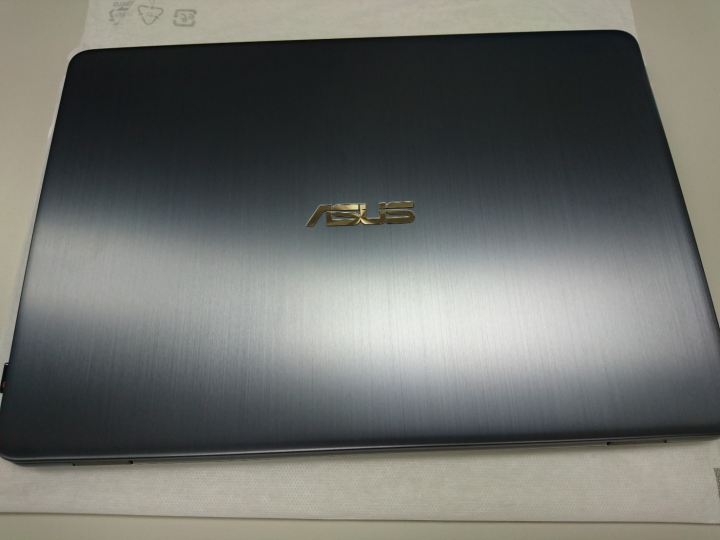 ux410 開箱