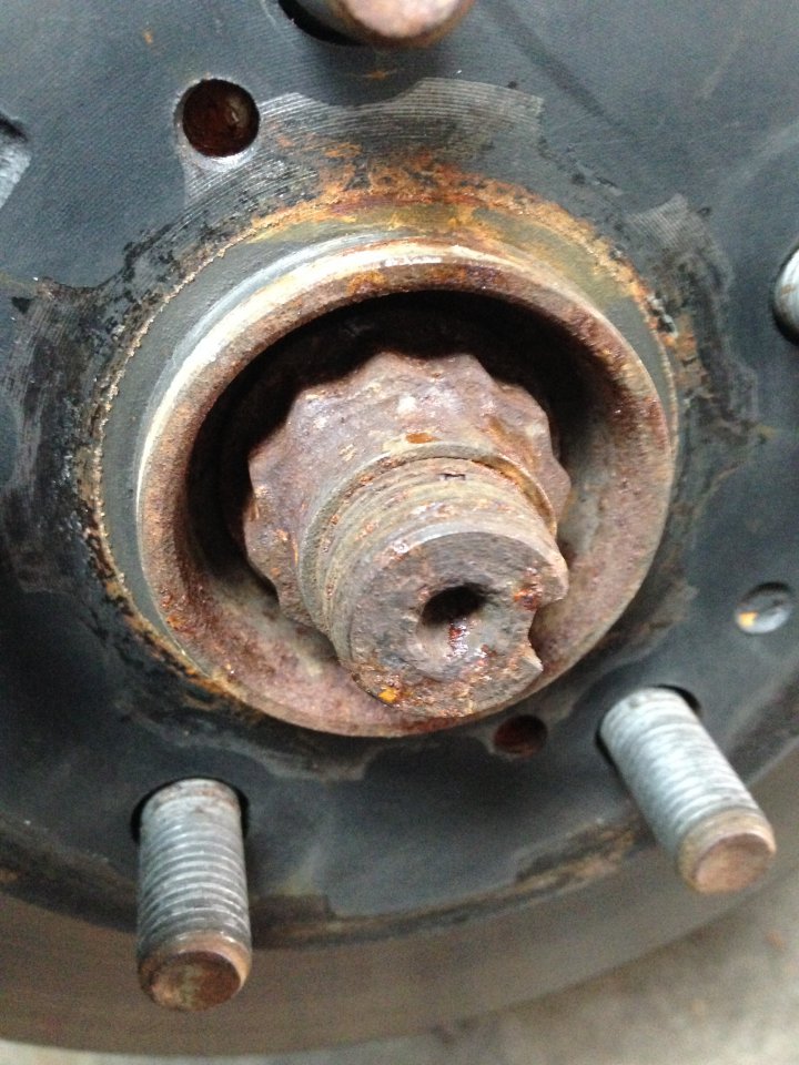 Plastic wheel cover PriusChat