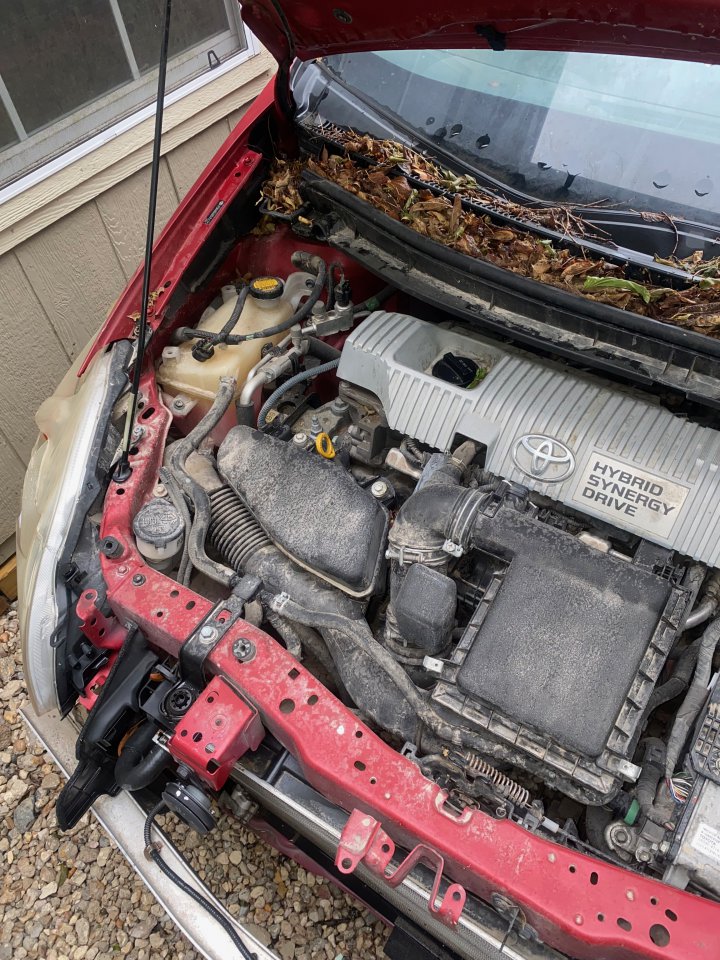 2011 Prius not charging 12V system PriusChat