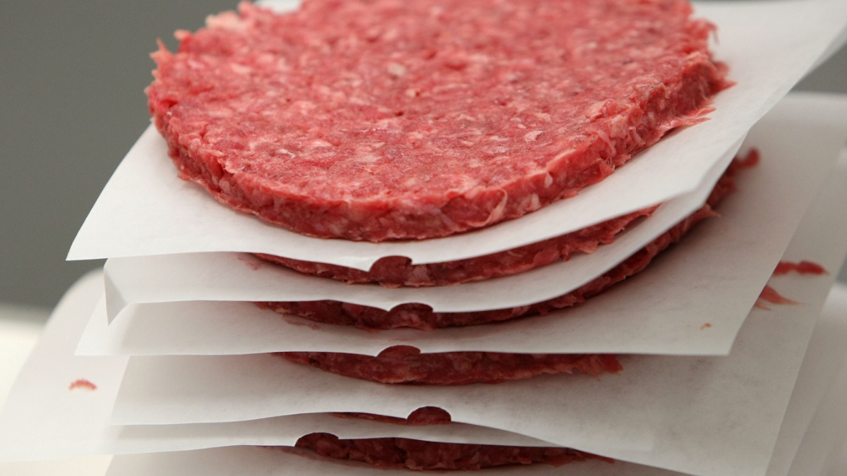 A TikTok chef smelled something horrifying while cooking ground beef