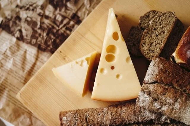 Foods that Cause Heartburn [25 Acidic Foods] Attention Trust