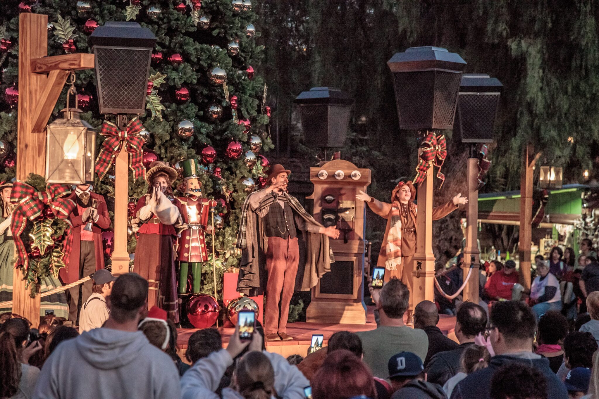 Celebrate Christmas at Knott's Merry Farm 2019 starting Nov. 22