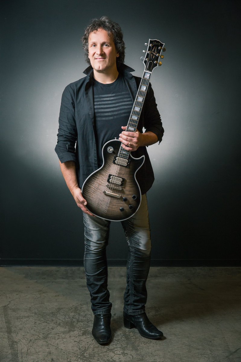 Vivian Campbell рассказал о своей новой модели A&T Trade