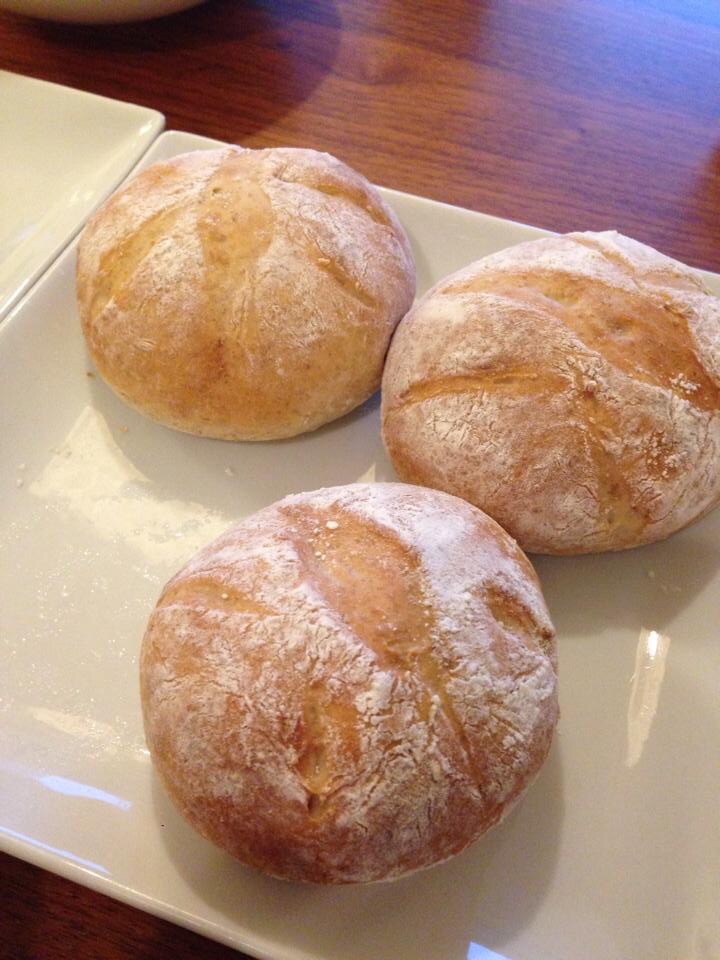 全粒粉と天然酵母で作るパンのレシピ アットトリップ