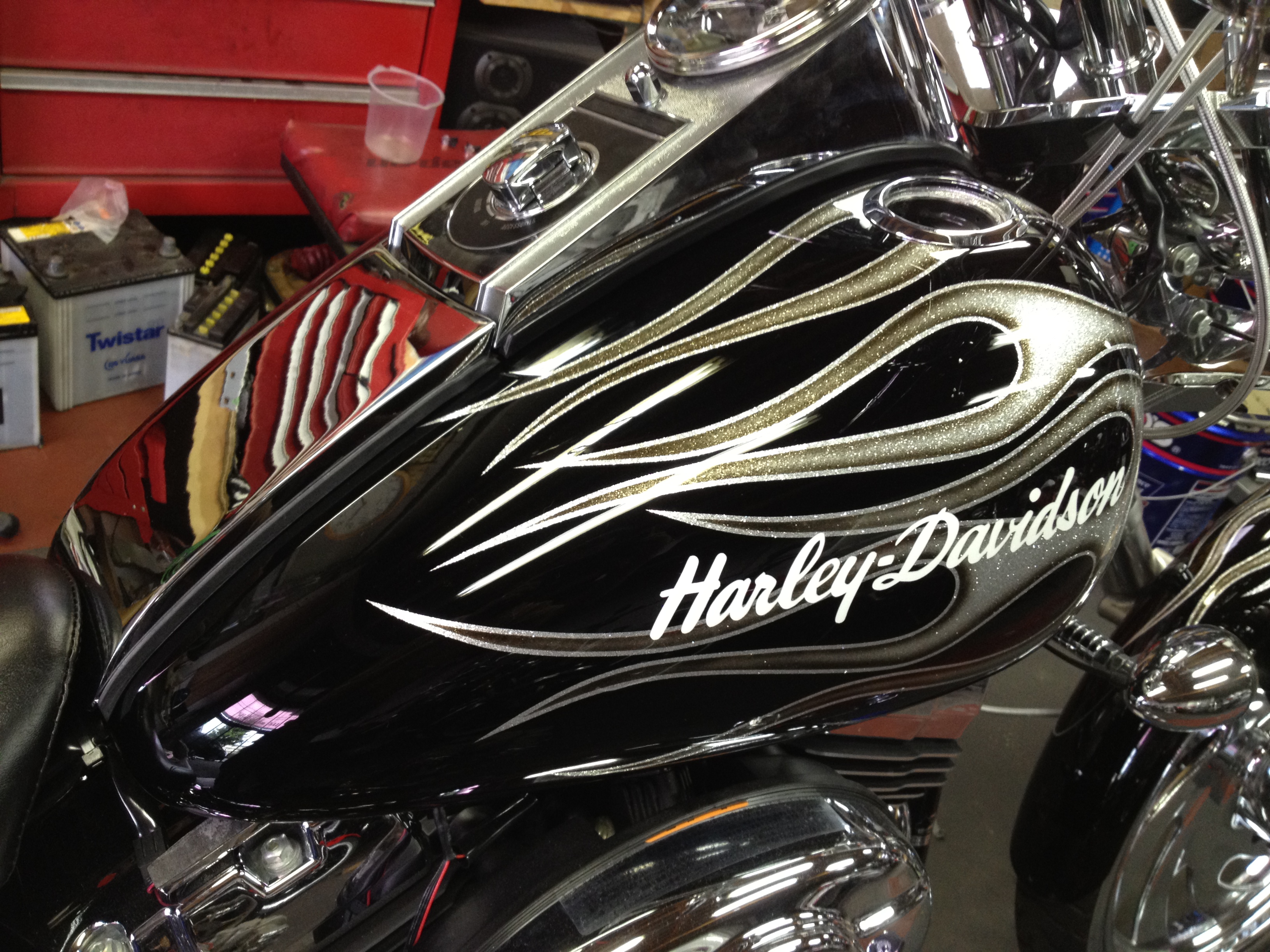 カスタムペイント ハーレー ART WAVE(アートウェーブ)