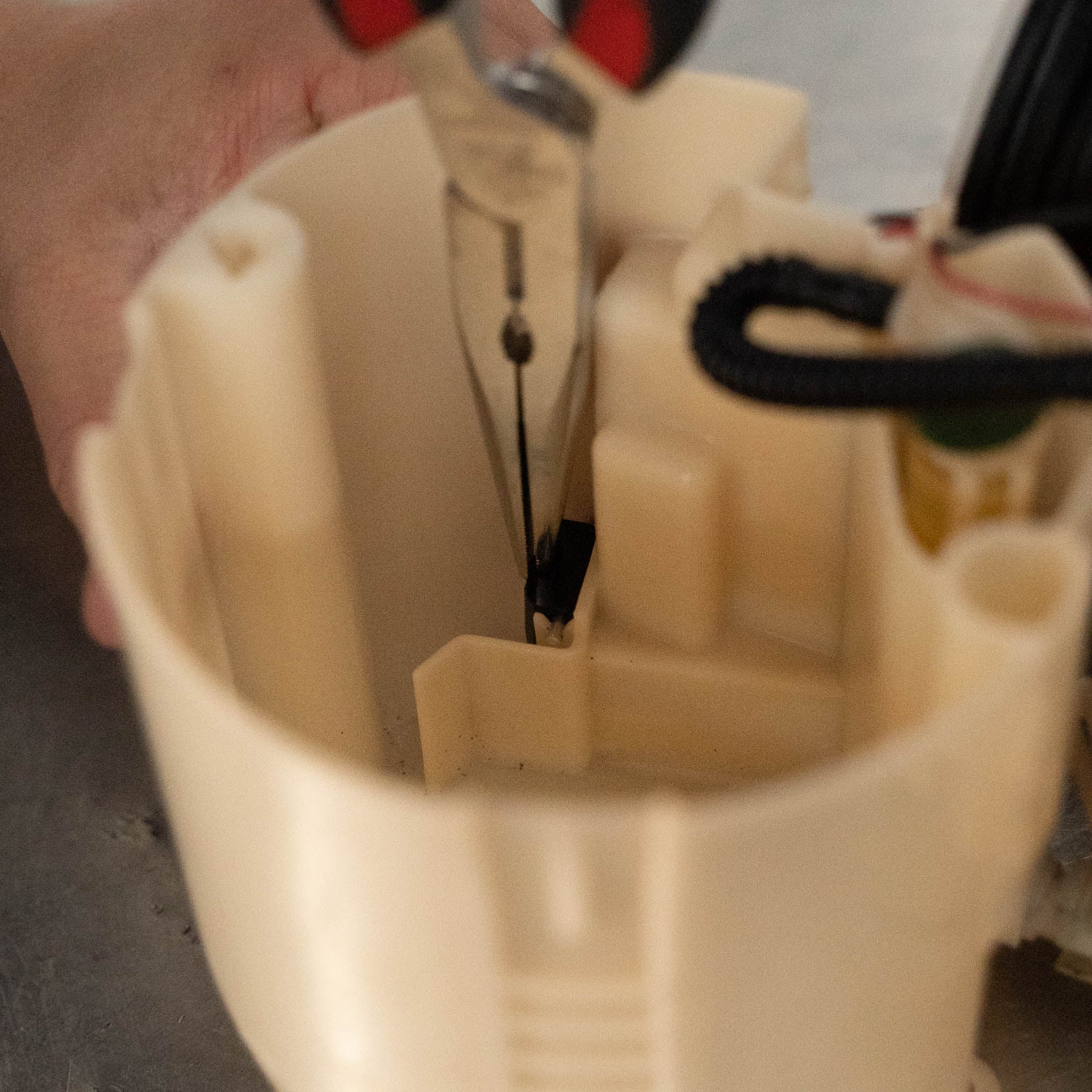 86 / GR86 / BRZ Fuel starvation door flap