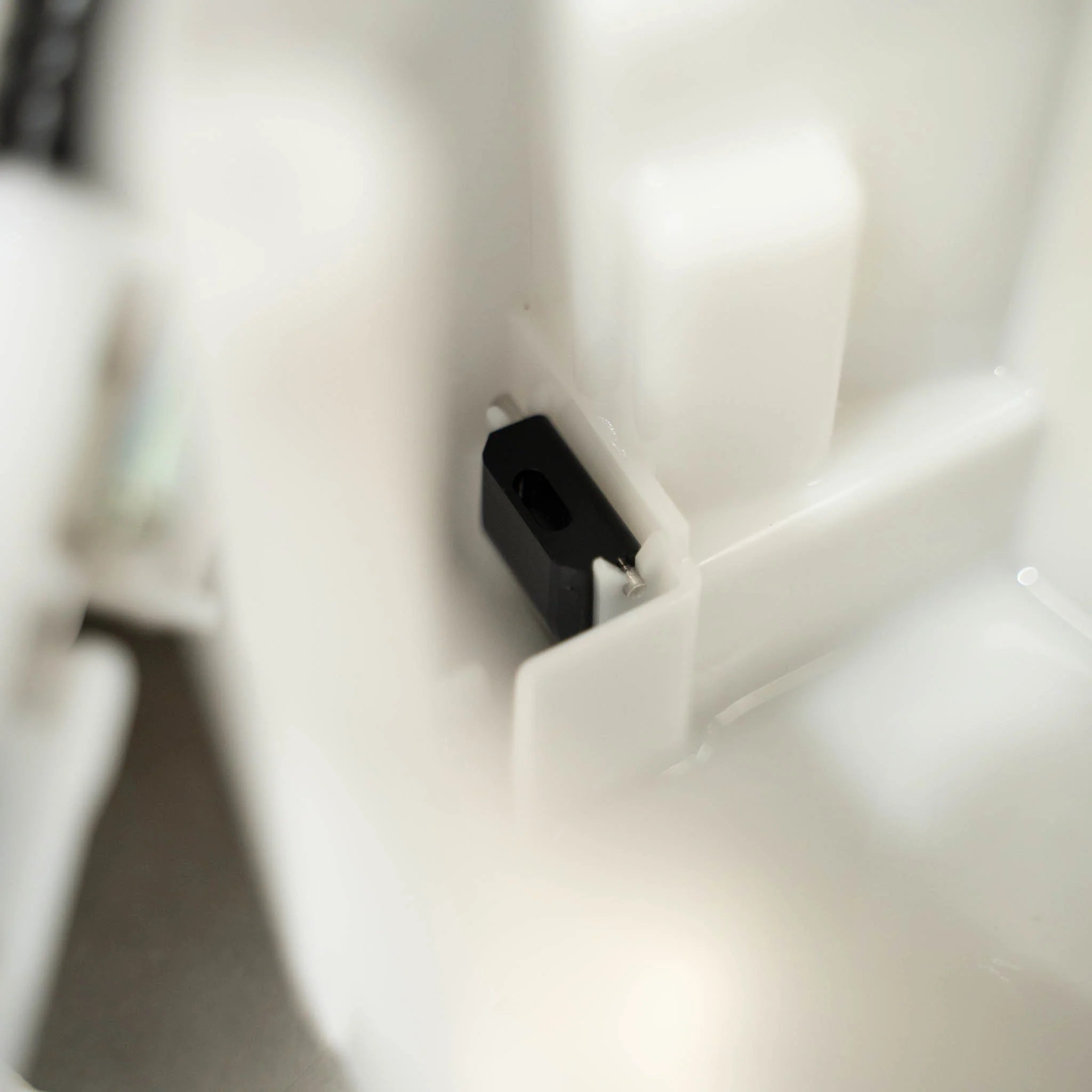 86 / GR86 / BRZ Fuel starvation door flap