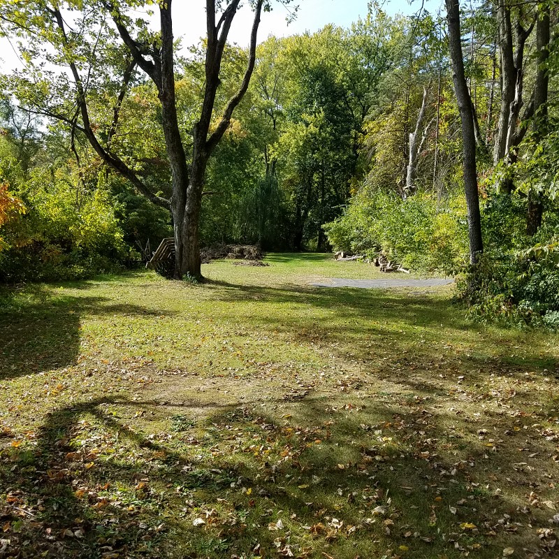 View Auction Goodrich Auction Company, David Goodrich Auctioneer