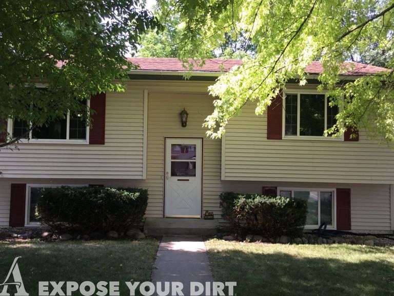 Brookings Split Foyer Home For Sale Advantage Land Co./G3 Auction