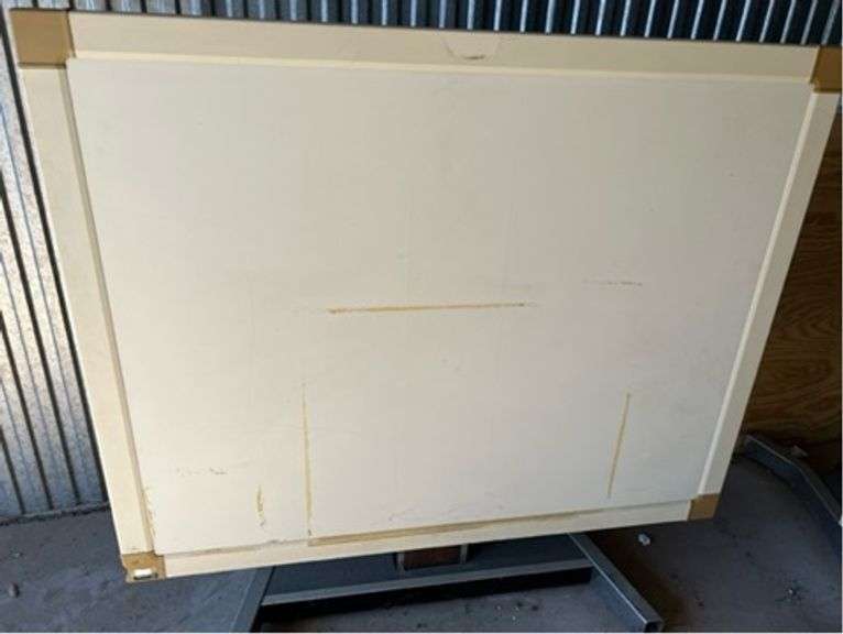 MOTORIZED DRAFTING TABLE Auctioneer Express