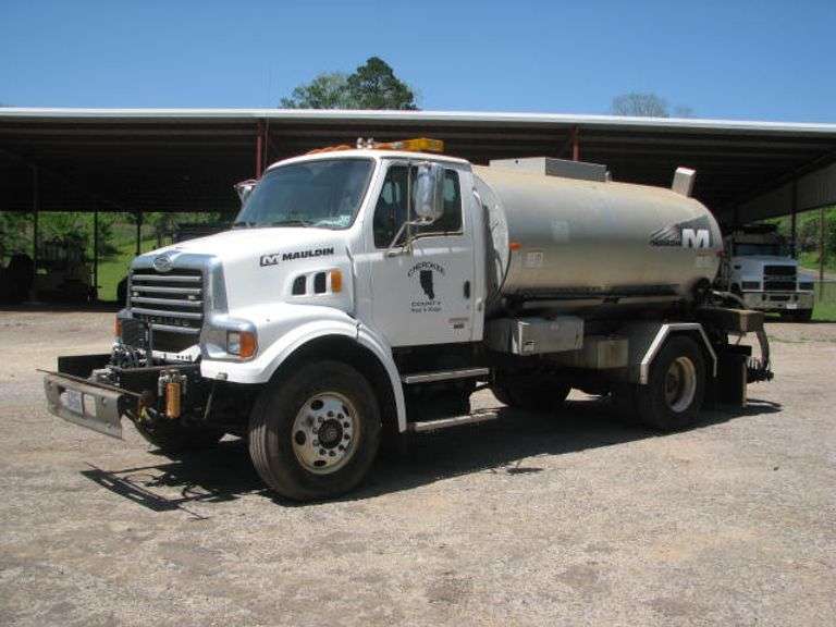 STERLING OIL DISTRIBUTOR TRUCK Auctioneer Express