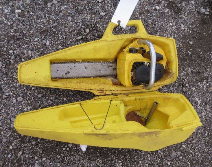 McCulloch Chainsaw with Case Albrecht Auction Service