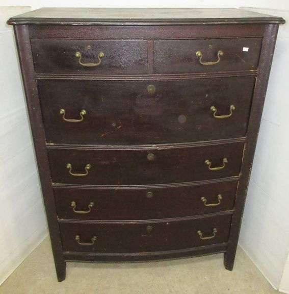 Berkey and Gay Dresser, Has Label in Top Right Drawer Albrecht